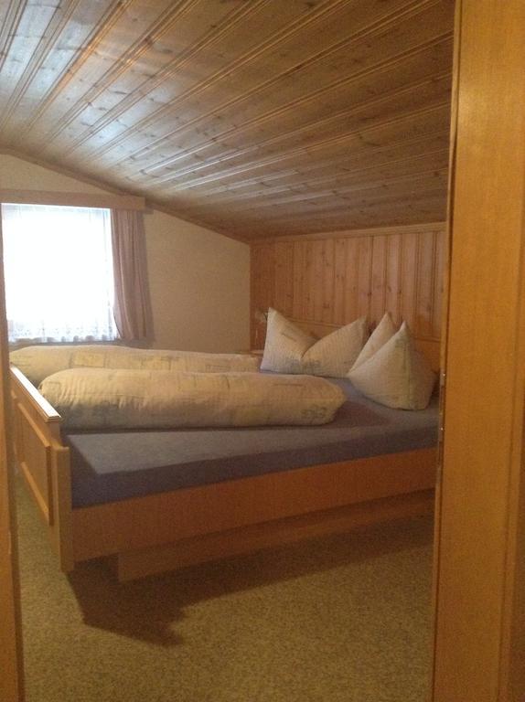Haus Bergheimat Apartman Kappl  Szoba fotó